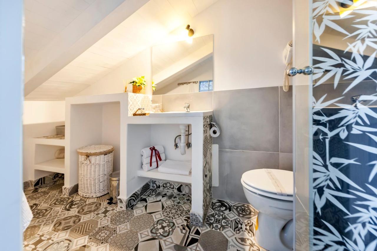 Villa Milli B&B ロヴィニ エクステリア 写真