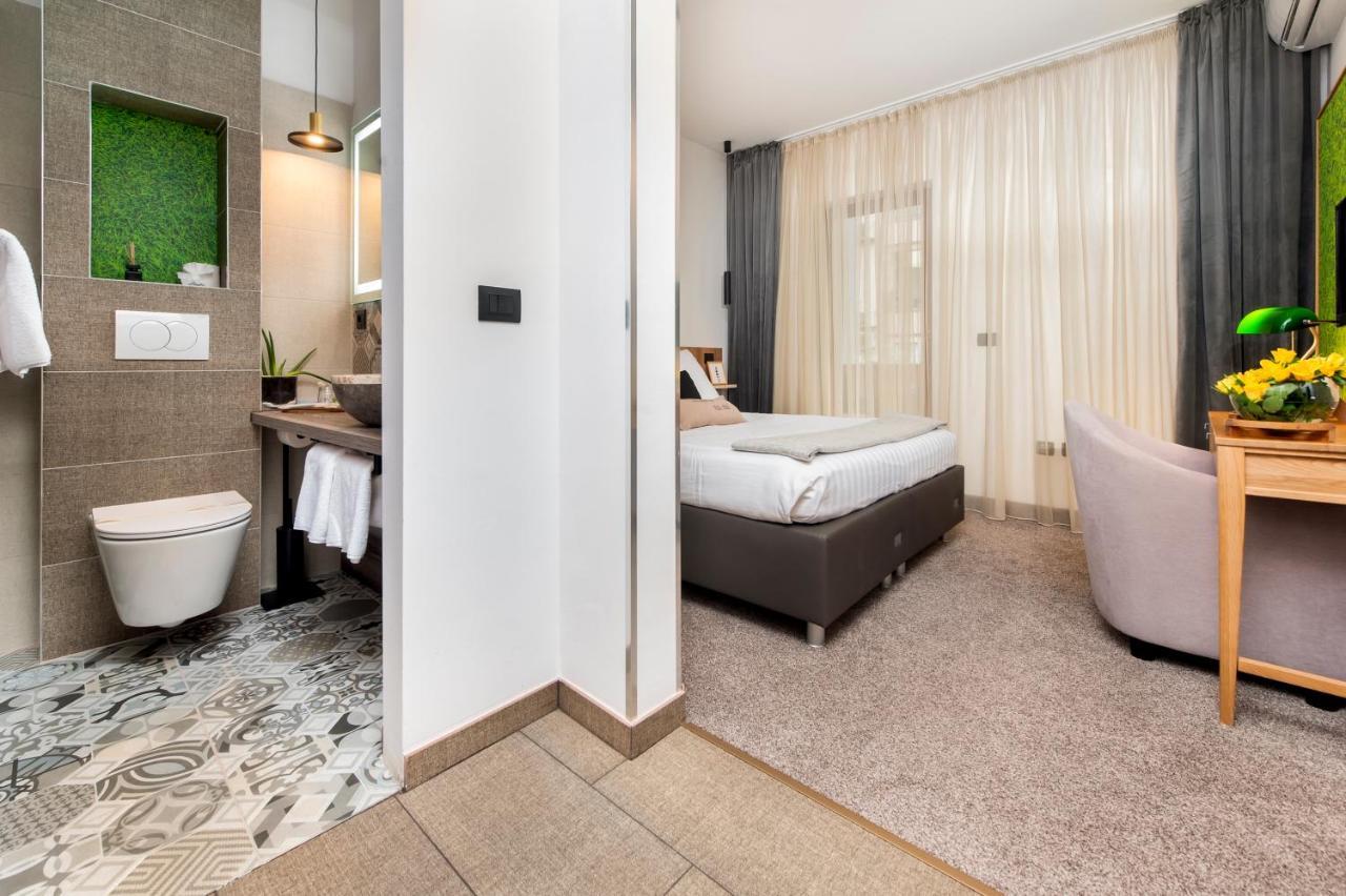 Villa Milli B&B ロヴィニ エクステリア 写真